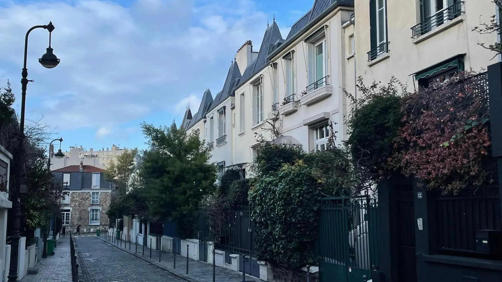 Apartment For 2 With Balcony In París