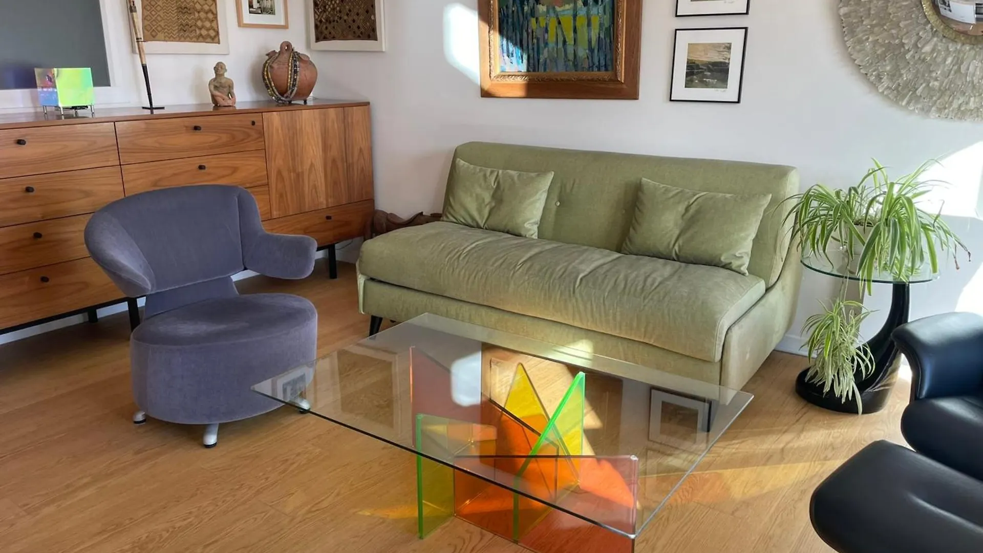Apartment For 2 With Balcony In París